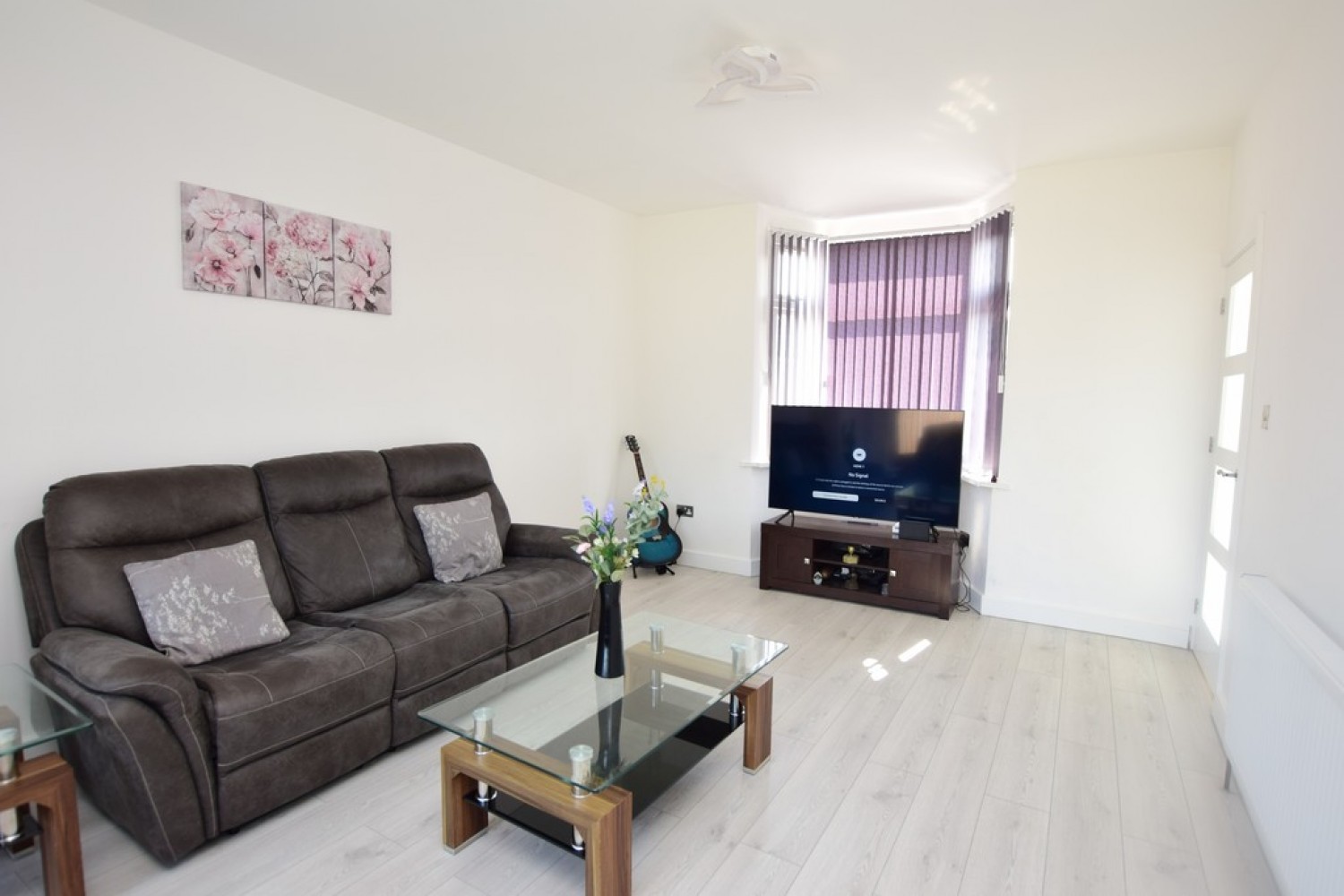 3 bedroom House for Sale Sapcote Road, Burbage, Hinckley