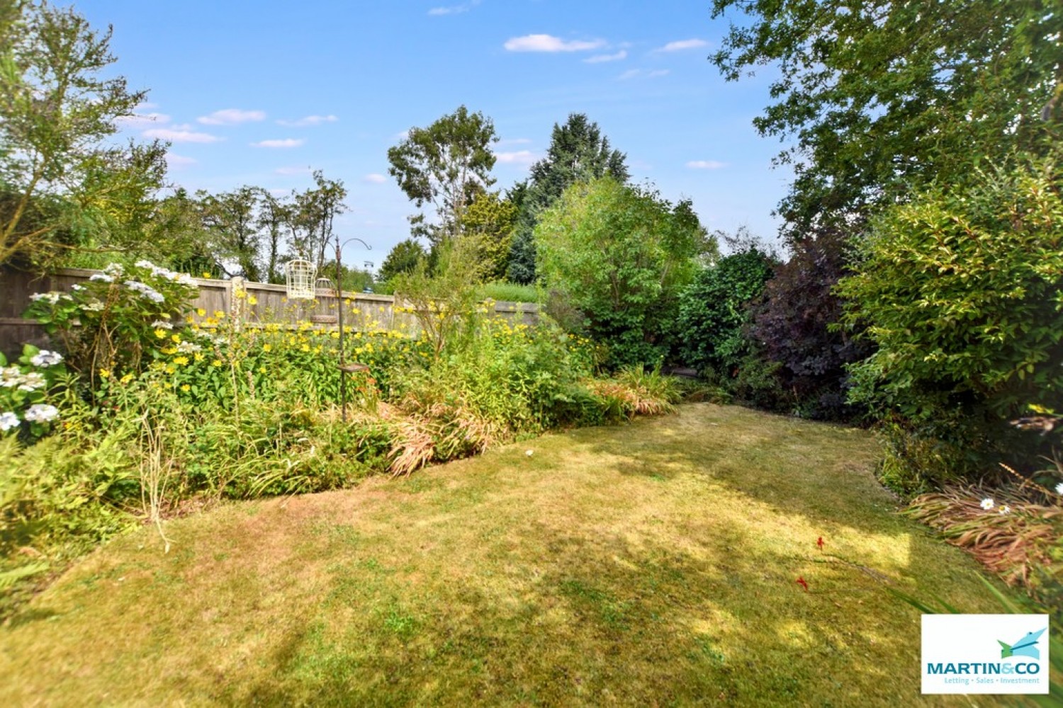 3 bedroom House for Sale Clives Way, Hinckley