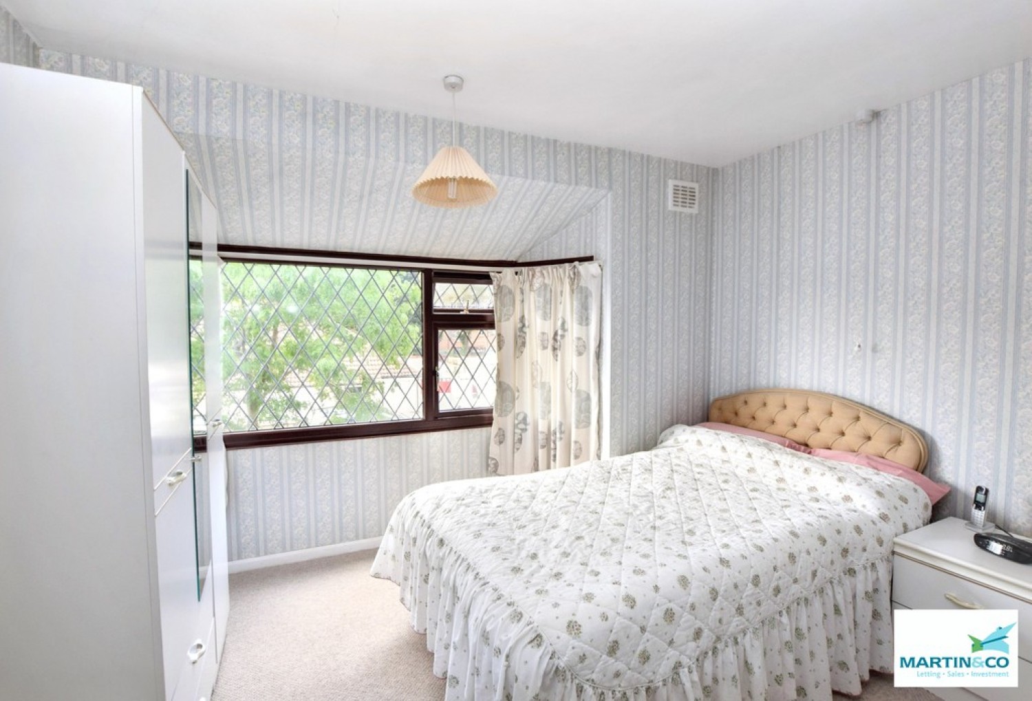 3 bedroom House for Sale Clives Way, Hinckley