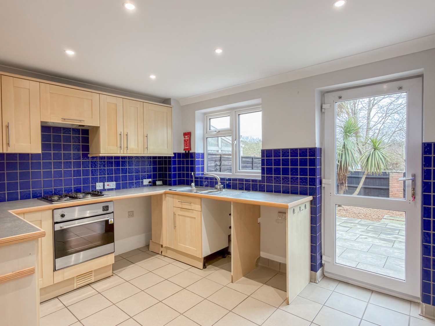 2 bedroom House for Letting Canford Heath, Poole