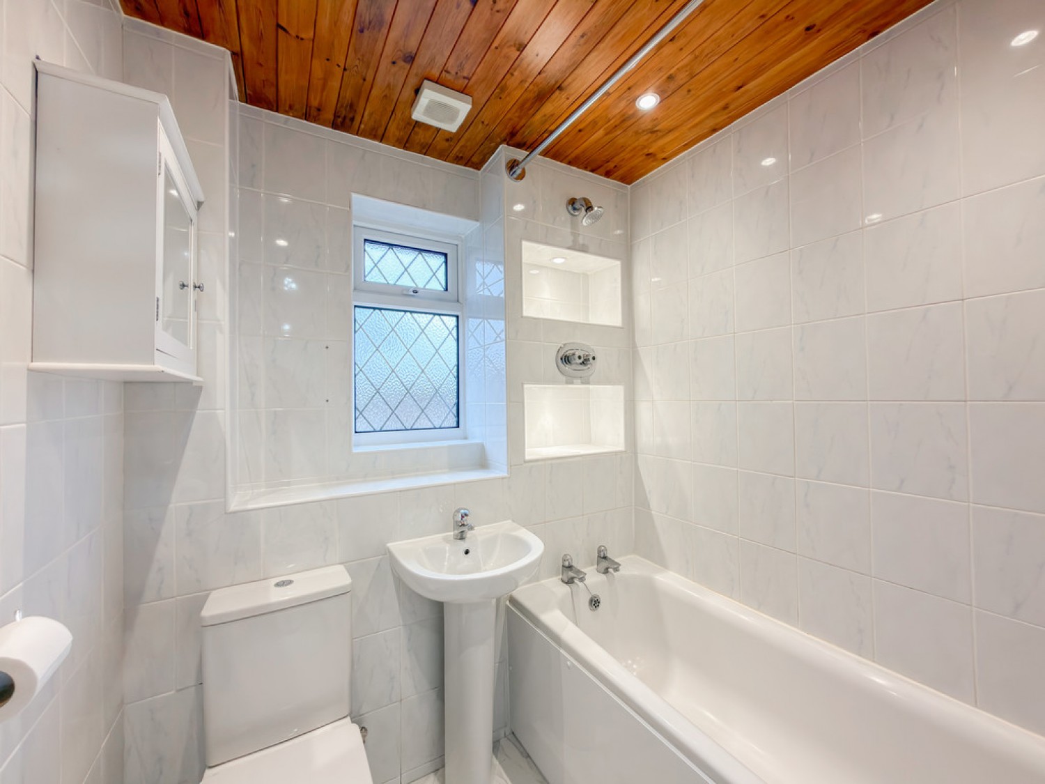 2 bedroom House for Letting Canford Heath, Poole