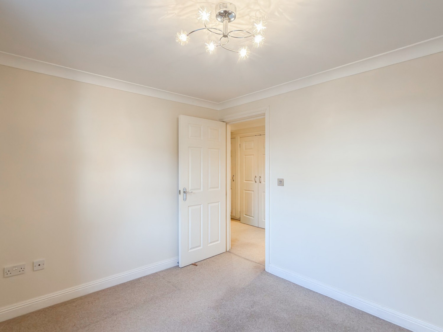 2 bedroom Flat in Lower Parkstone, Poole
