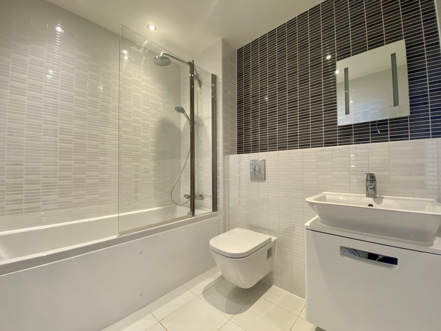 1 bedroom Flat for Letting Parkstone Road, Poole