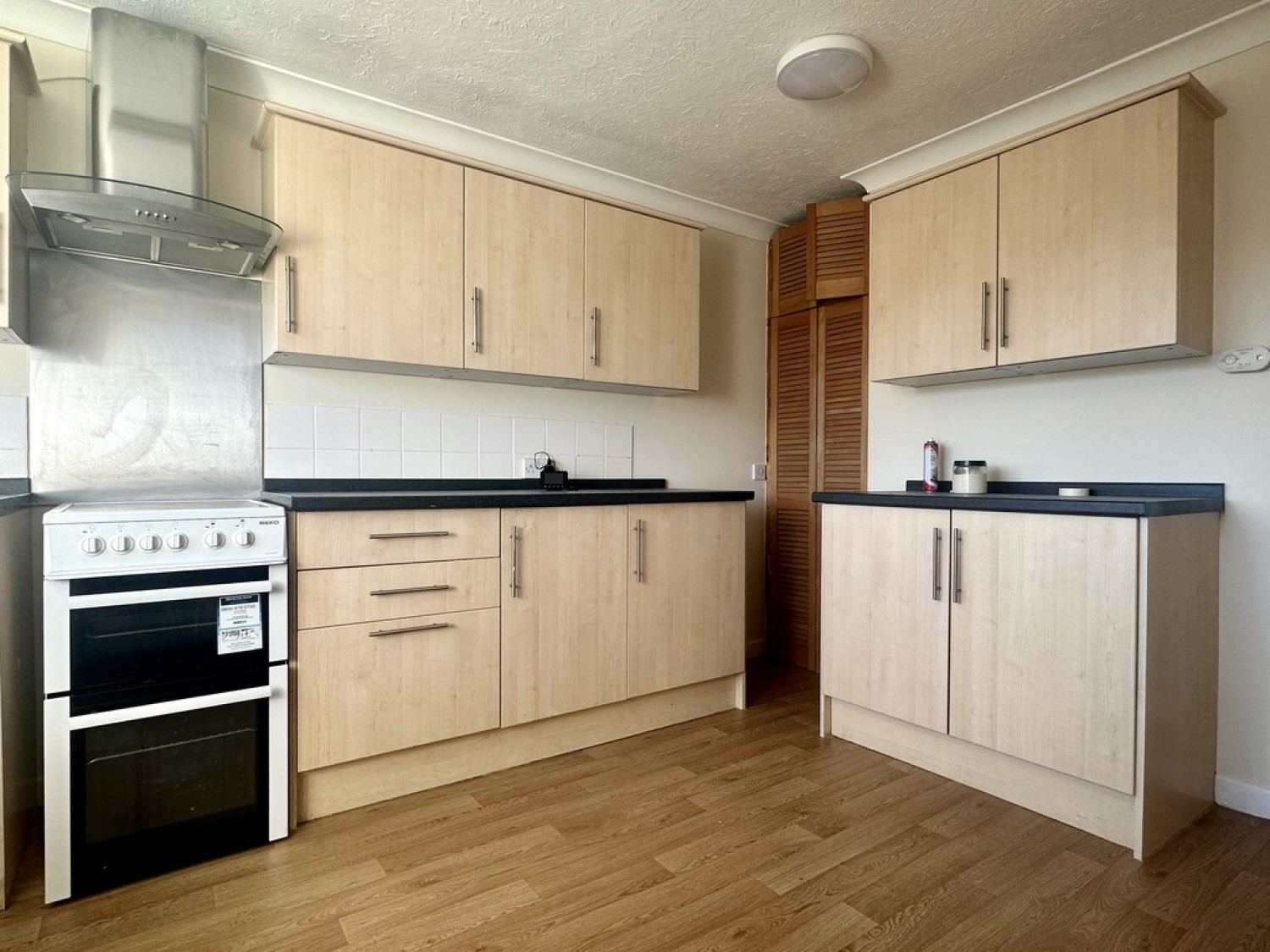 2 bedroom Flat for Letting Dorchester Road, Wool, Wareham
