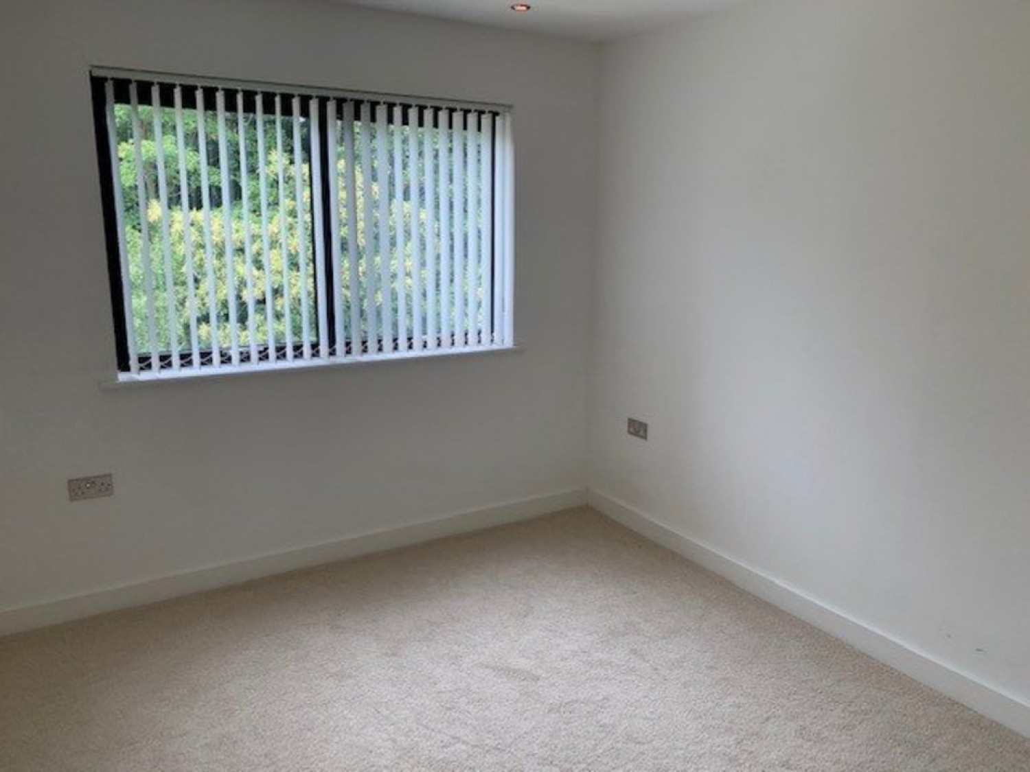 2 bedroom Flat for Letting St Peters Road, Bournemouth