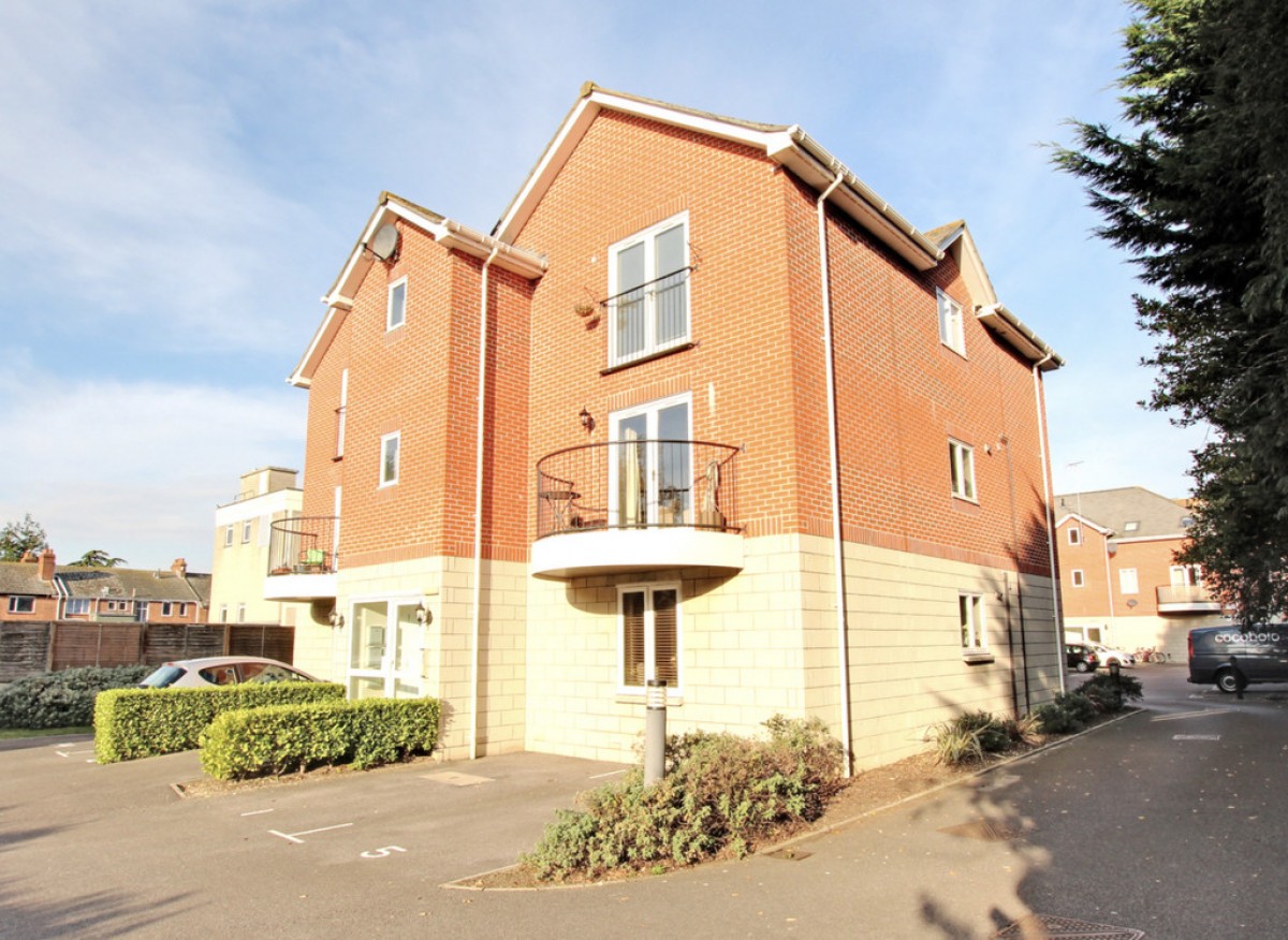 Ashley Cross, Poole