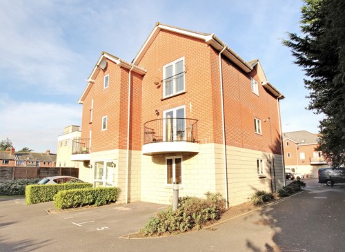 Ashley Cross, Poole