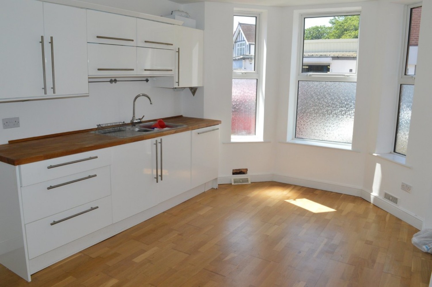 2 bedroom Flat for Letting Penn Hill, Poole