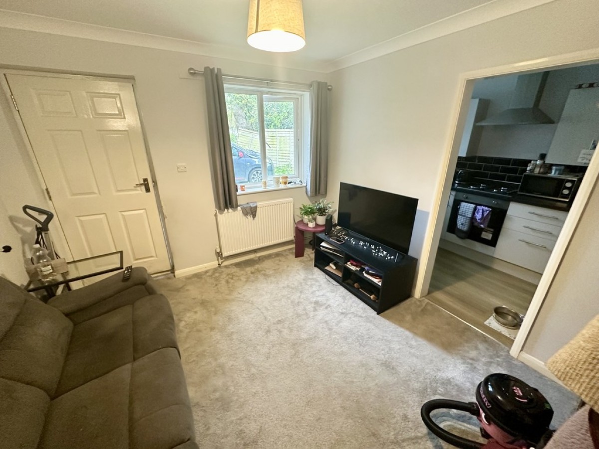 Viscount Walk, Bearwood, Bournemouth