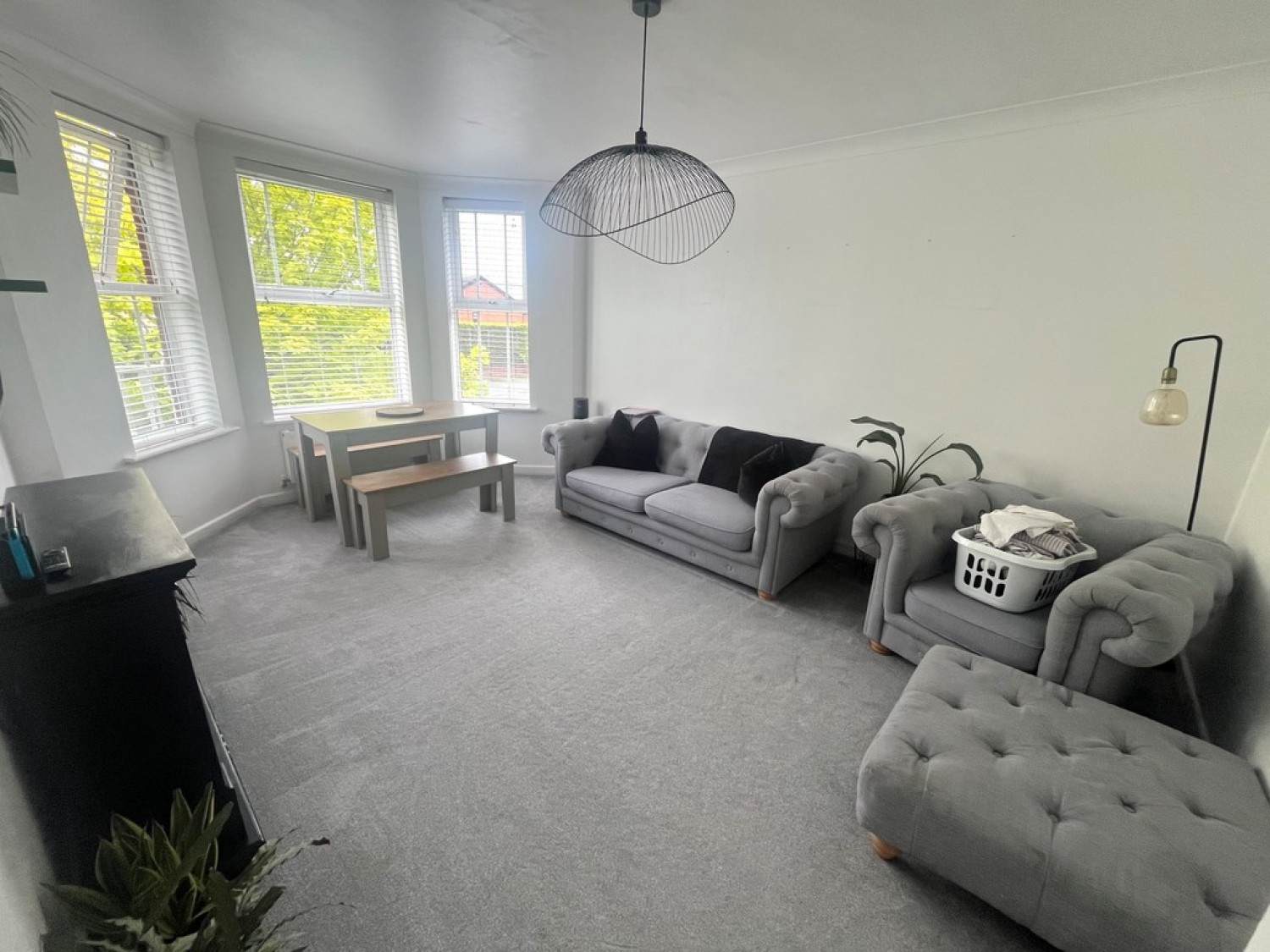 2 bedroom Flat for Letting Upton