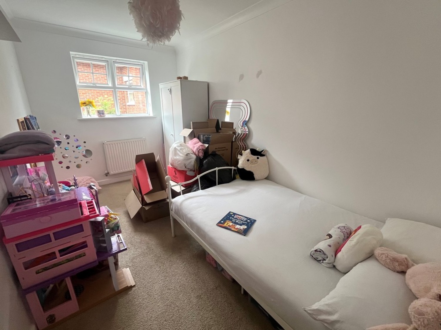 2 bedroom Flat for Letting Upton