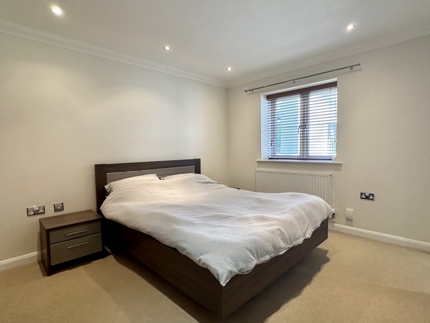 2 bedroom Flat for Letting Windsor Road, Lower Parkstone