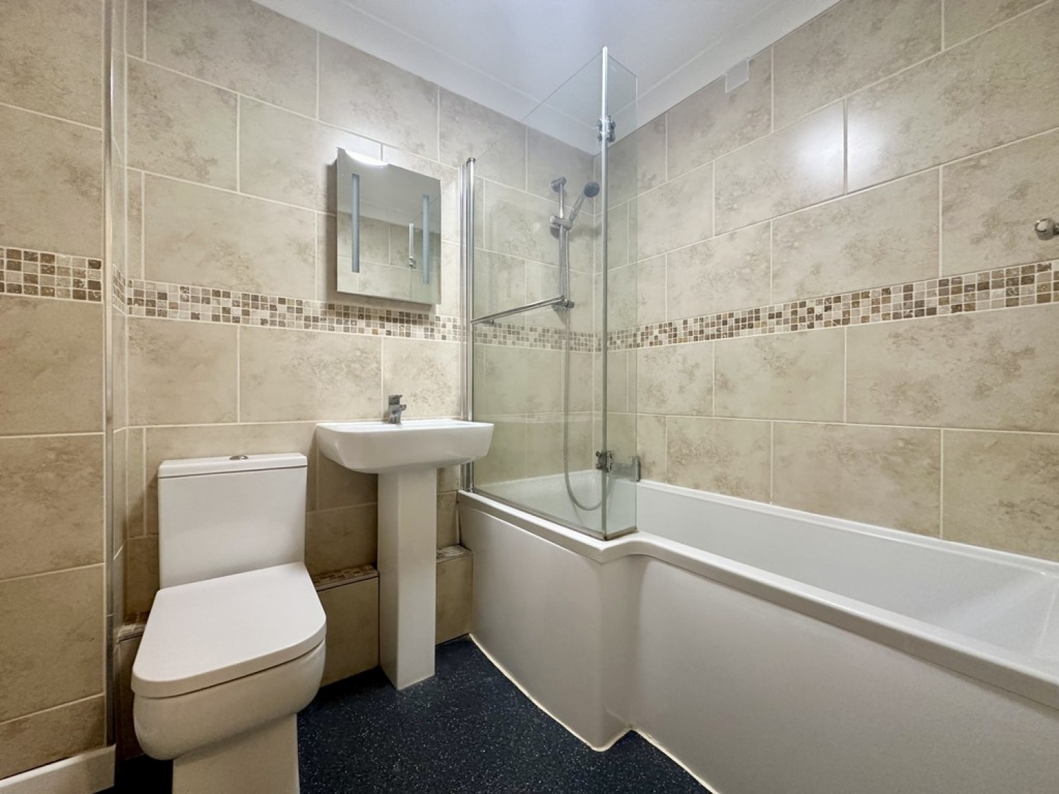 1 bedroom Flat for Letting St Osmunds Road, Poole