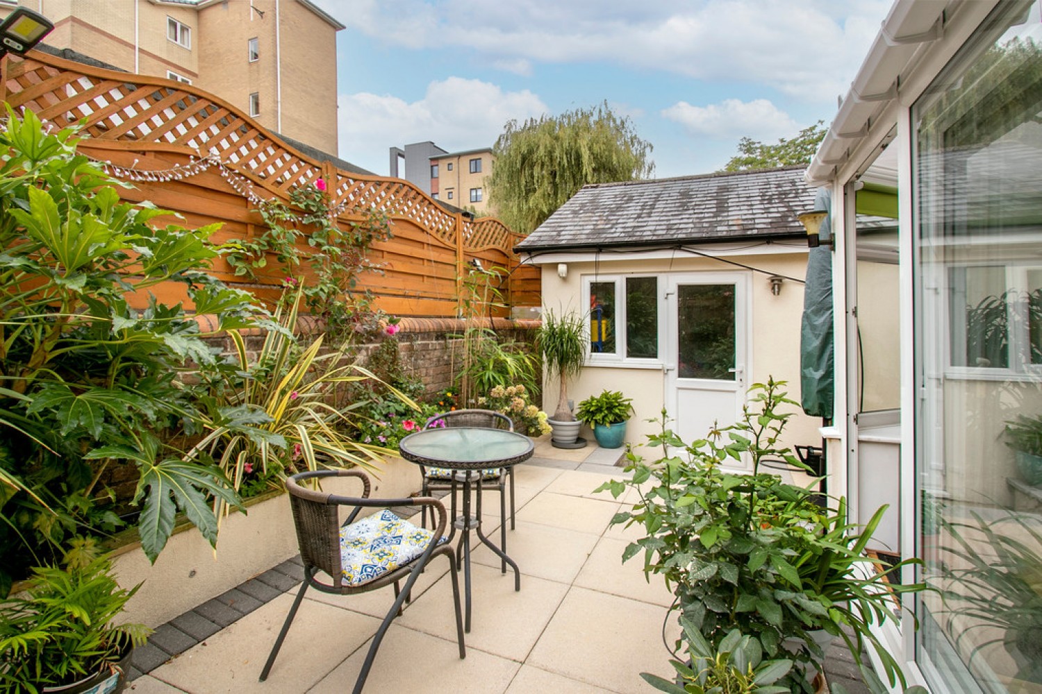 4 bedroom House for Sale Park Close, Poole