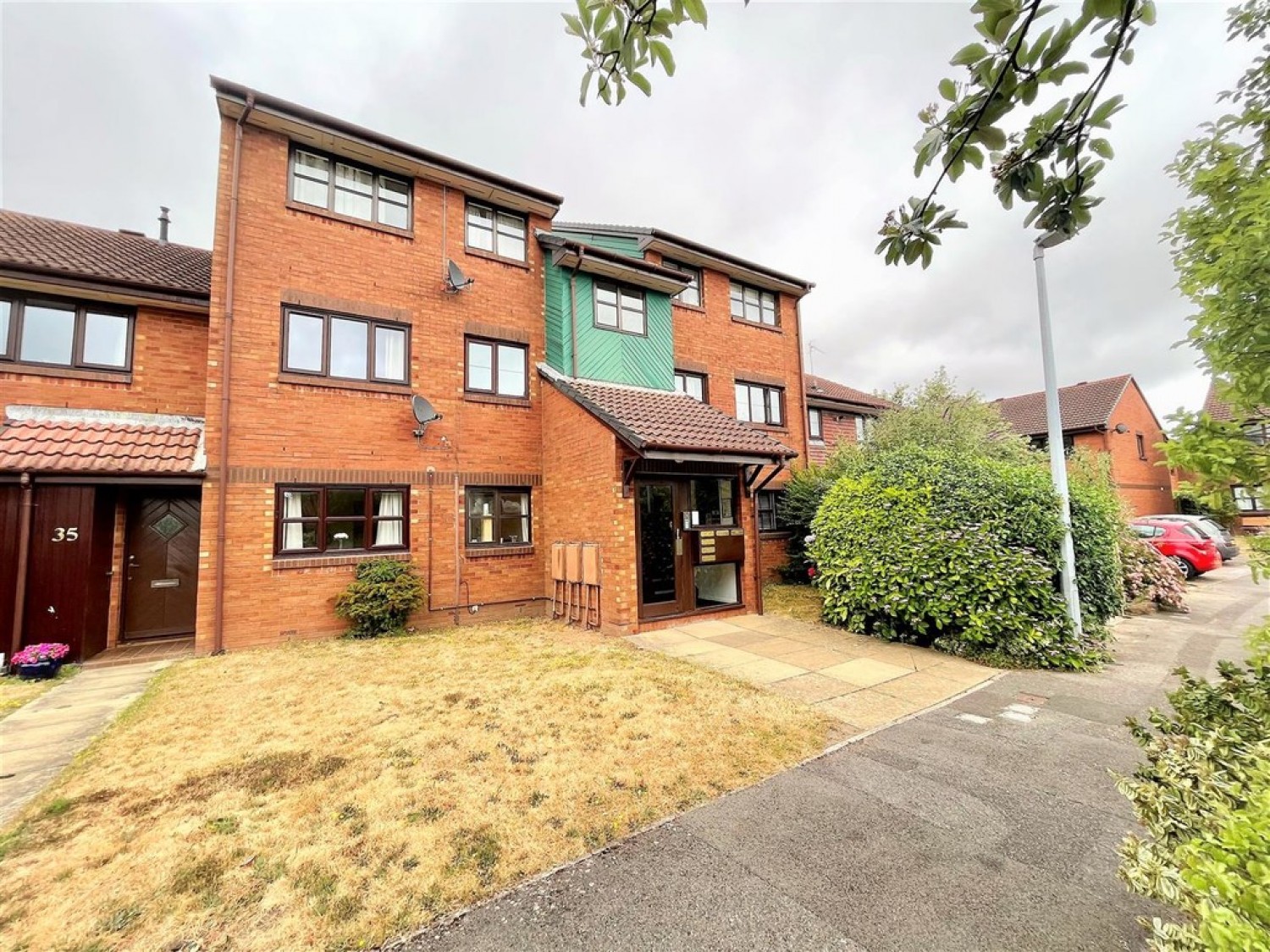 2 bedroom Flat for Letting Poole, Dorset