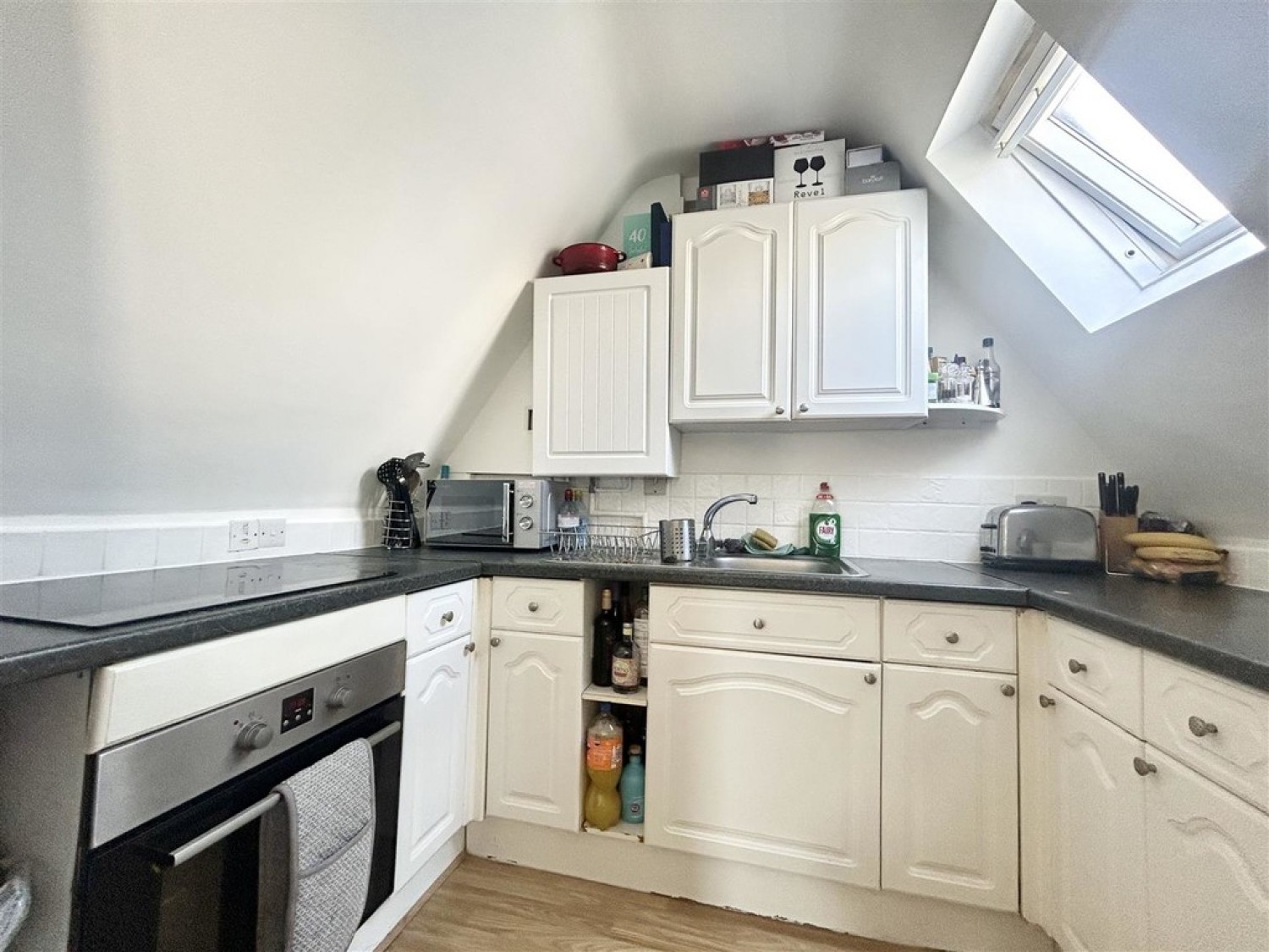 2 bedroom Flat for Letting Alum Chine Road