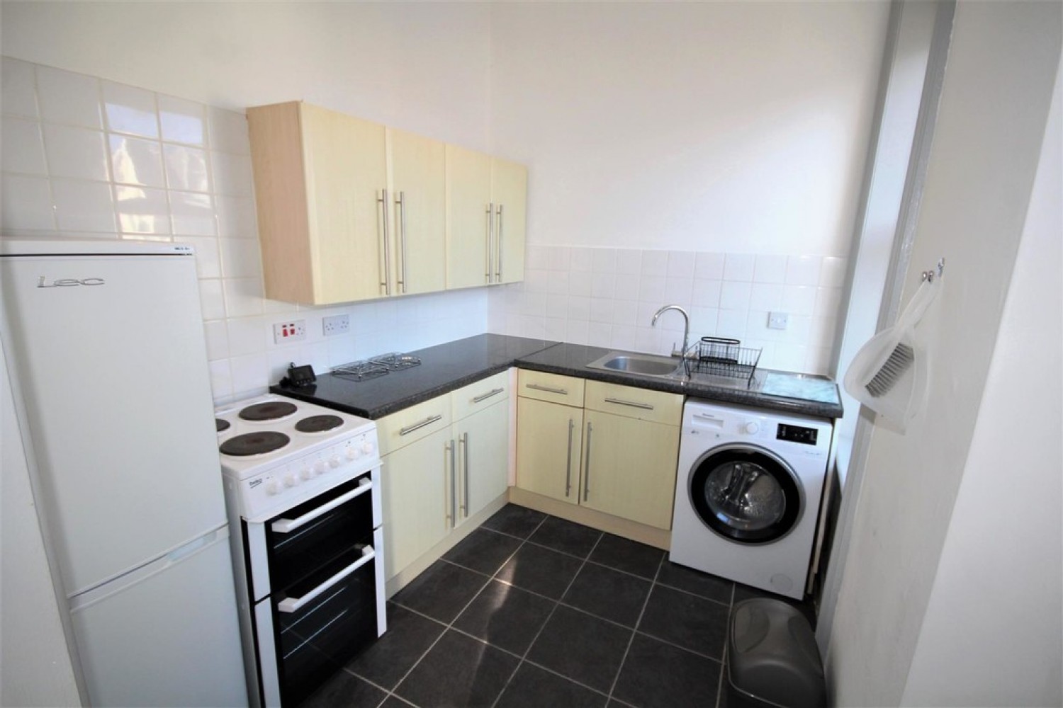 0 bedroom Flat for Letting St. Michaels Road, Westcliff, Bournemouth