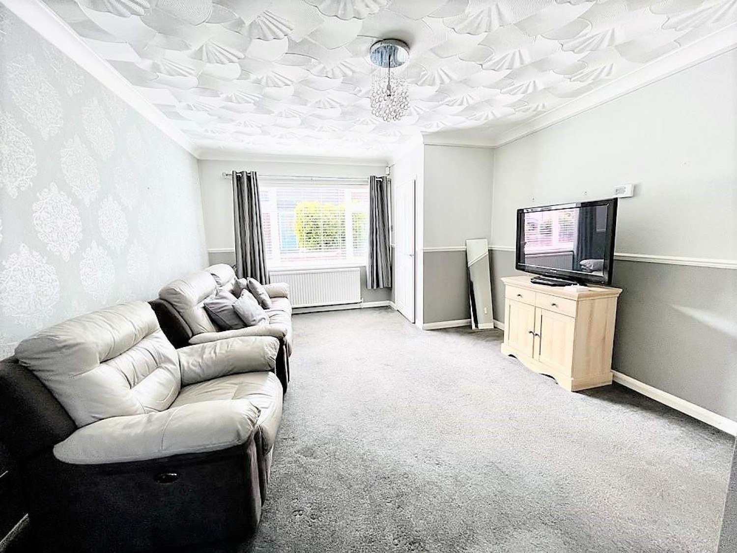 Redhoave Road, Canford Heath, Poole