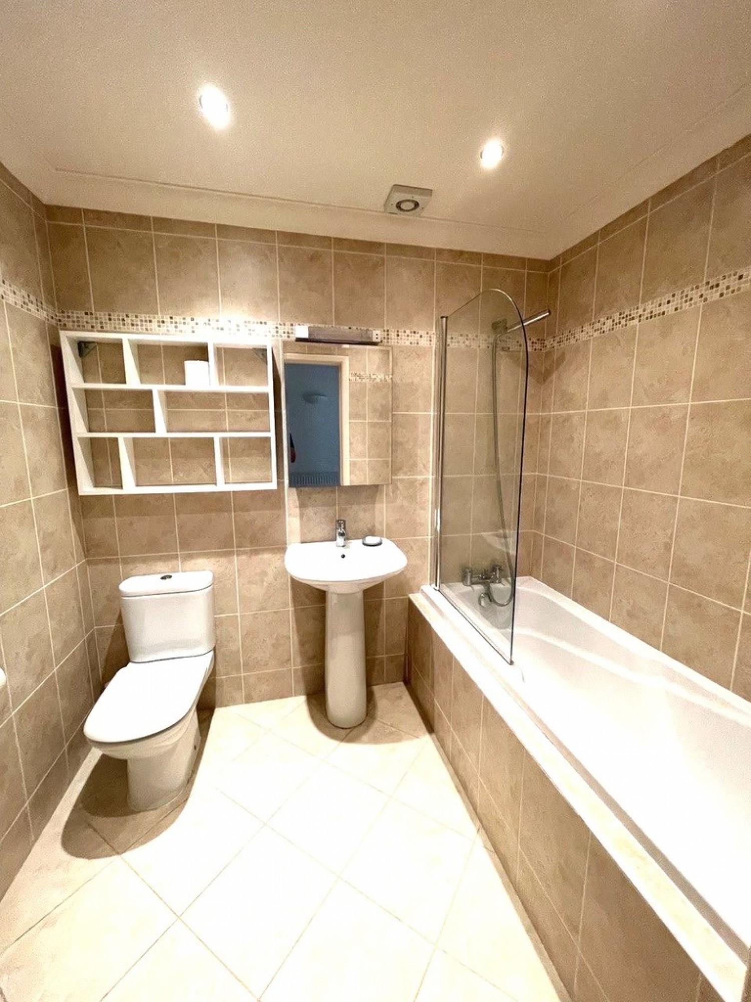 2 bedroom Flat for Letting Lower Parkstone, Poole