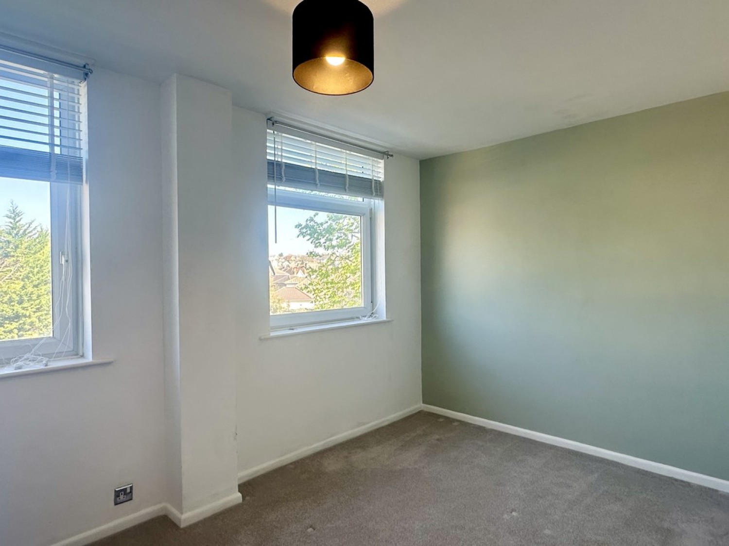 2 bedroom Flat for Letting Poole, Dorset