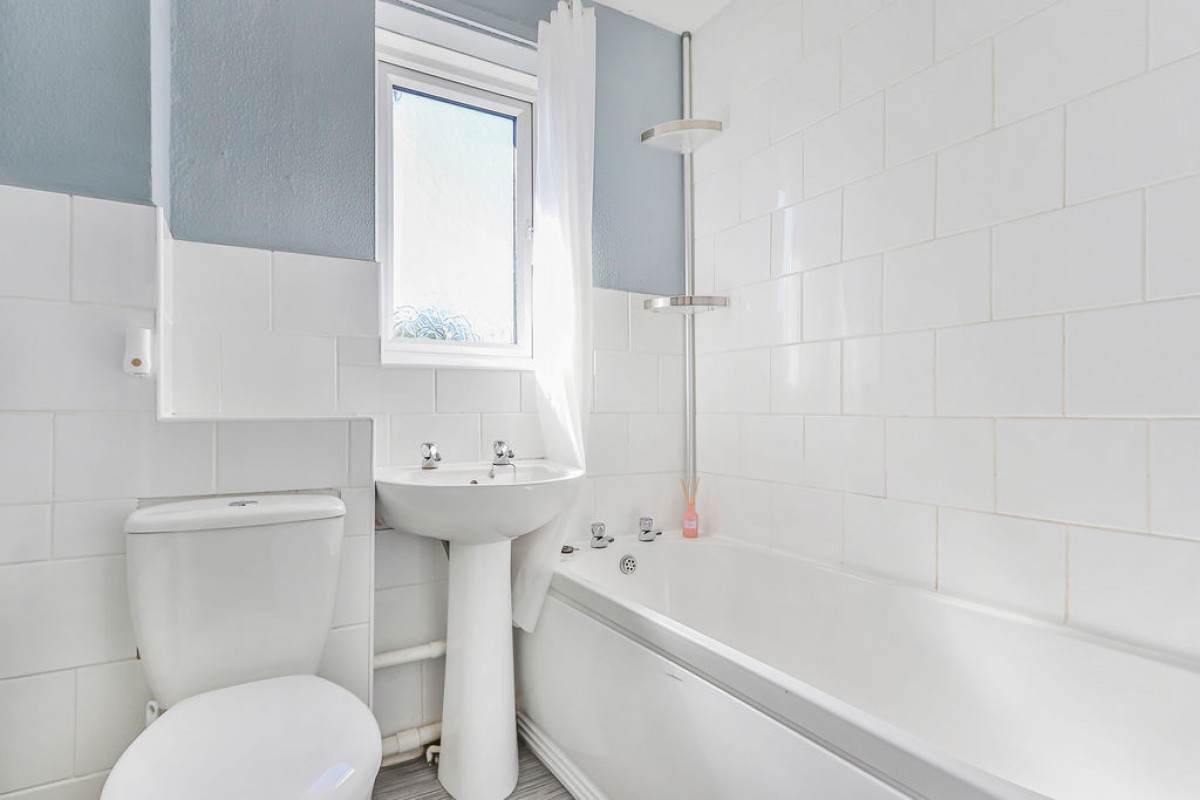 Mapperton Close, Canford Heath