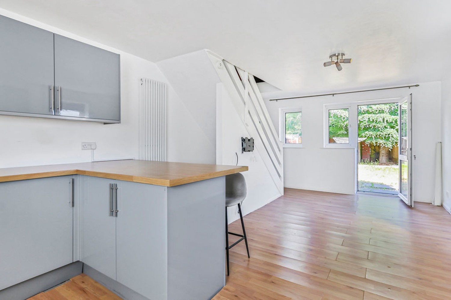 Mapperton Close, Canford Heath