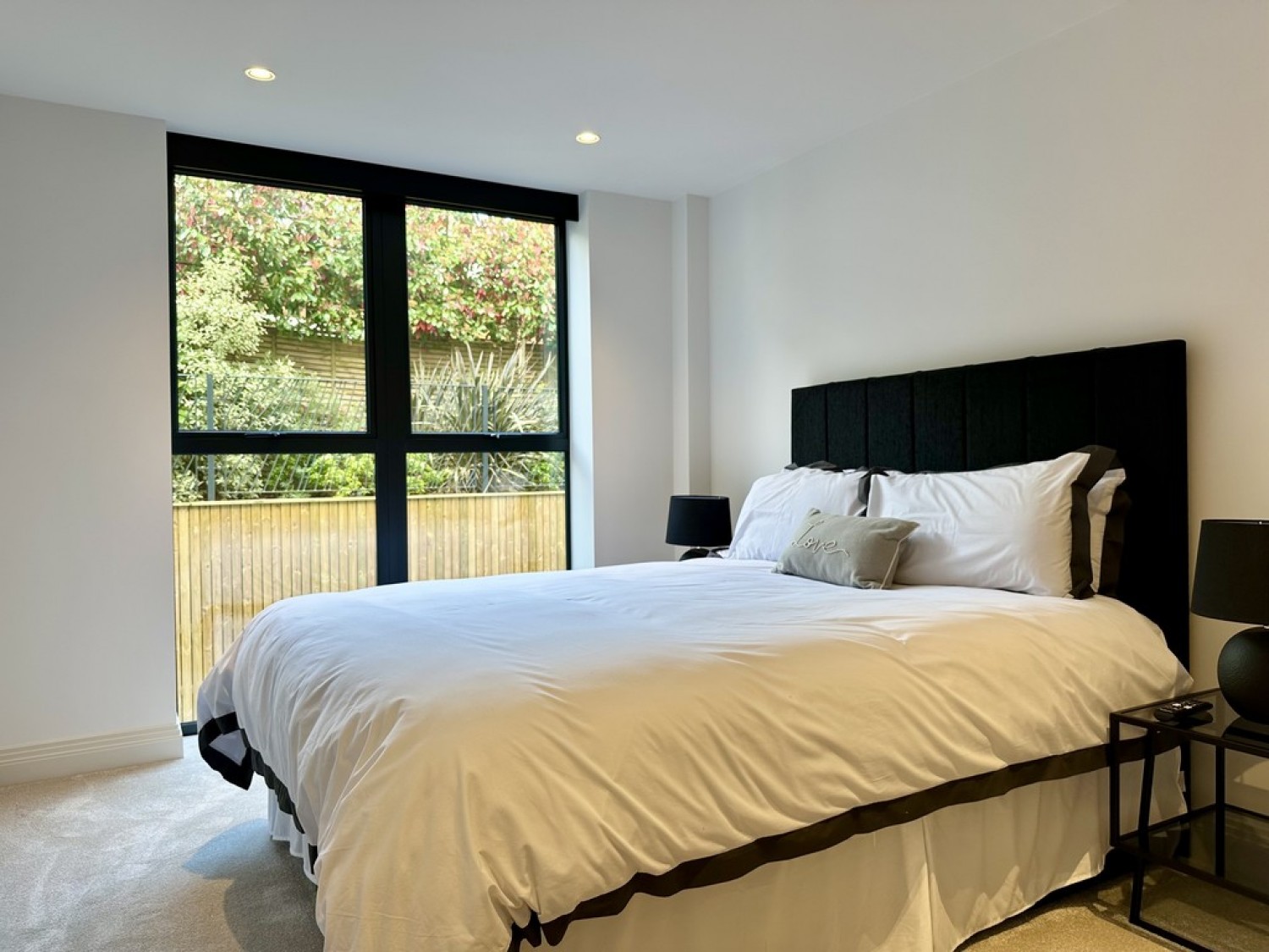 3 bedroom Flat for Letting Bessborough Road, Canford Cliffs, Poole