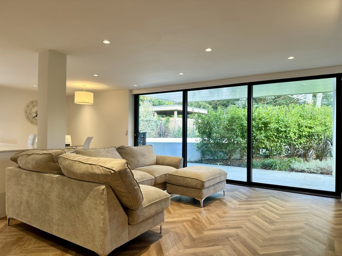 Bessborough Road, Canford Cliffs, Poole