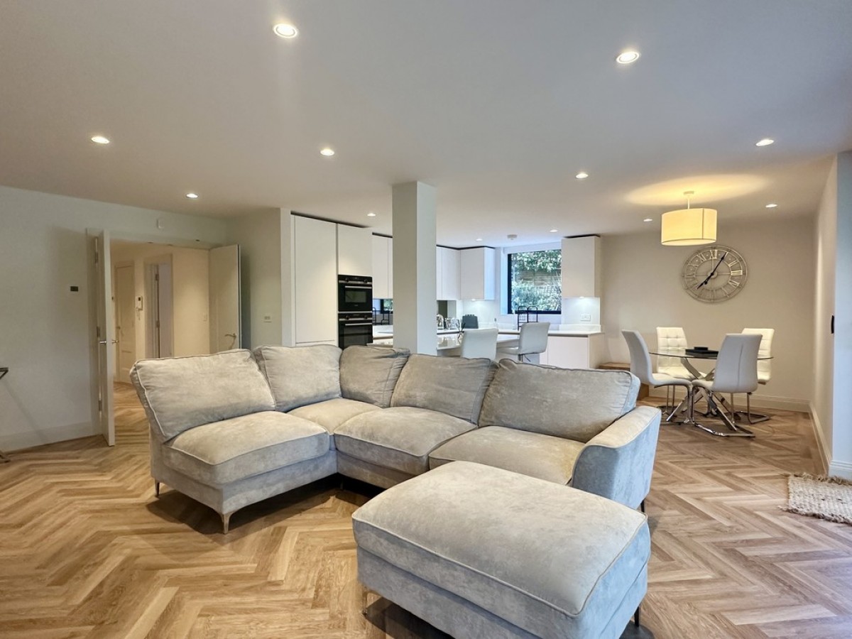 Bessborough Road, Canford Cliffs, Poole
