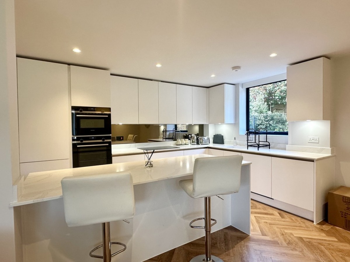 Bessborough Road, Canford Cliffs, Poole