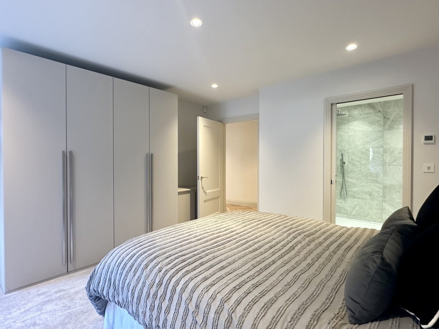 3 bedroom Flat for Letting Bessborough Road, Canford Cliffs, Poole