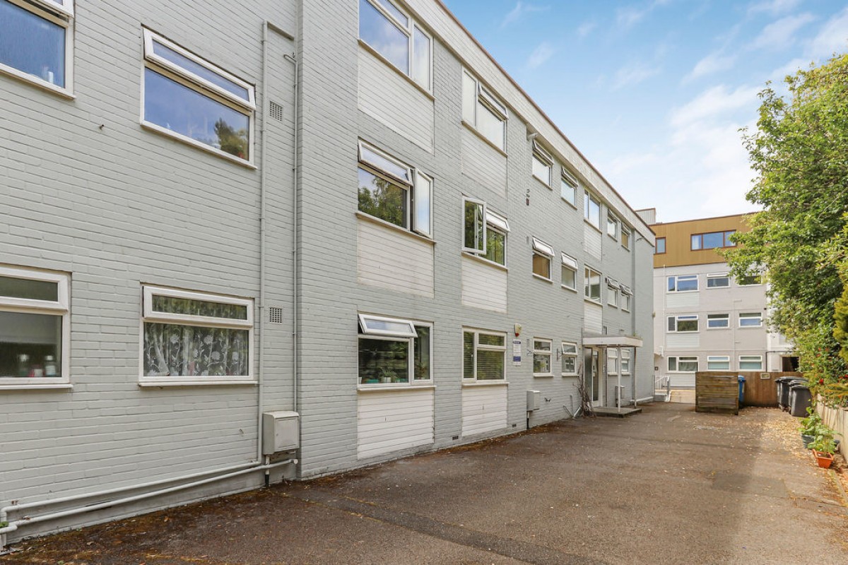 Bournemouth Road, Ashley Cross, Poole