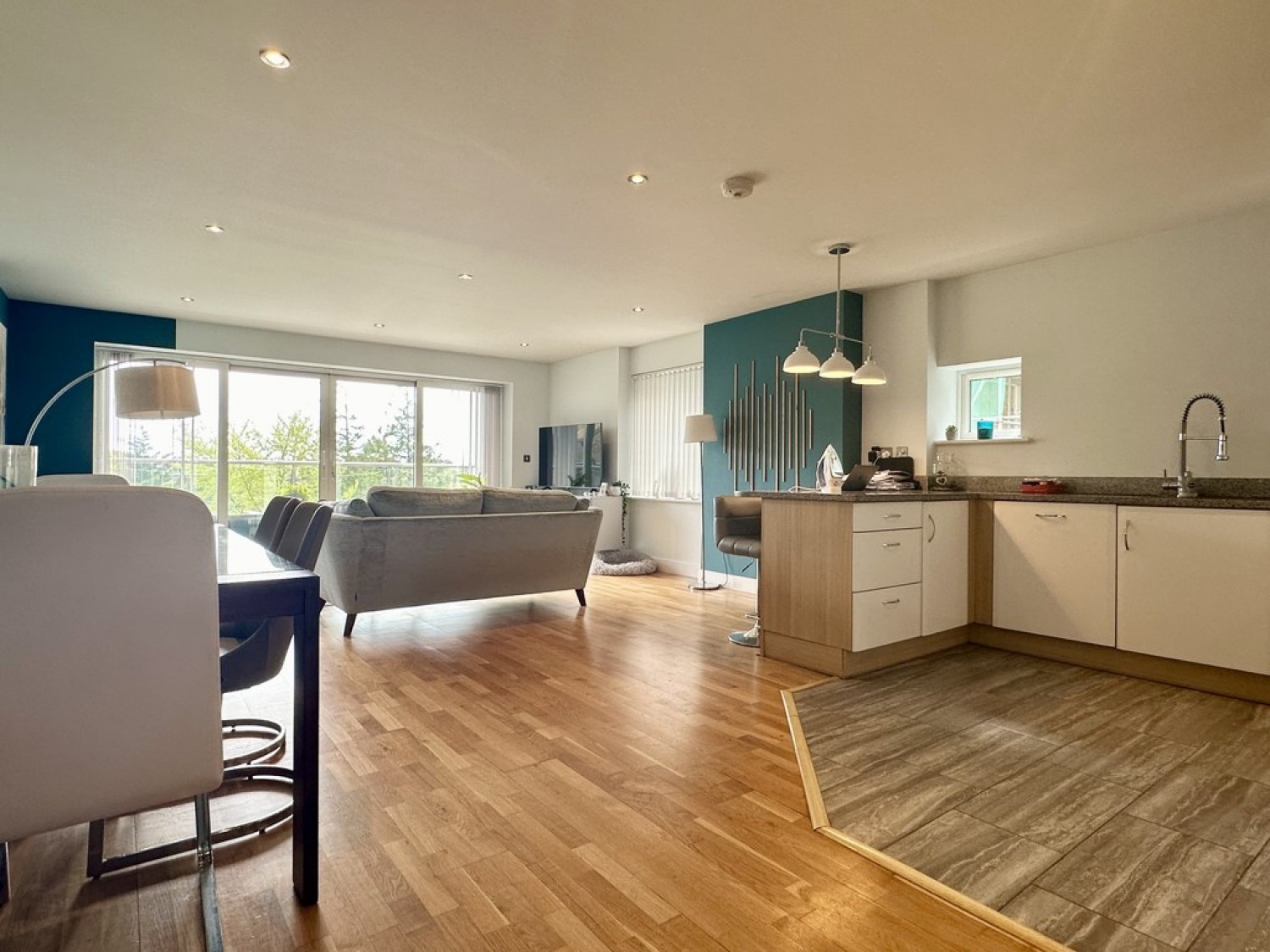 Highmoor Court