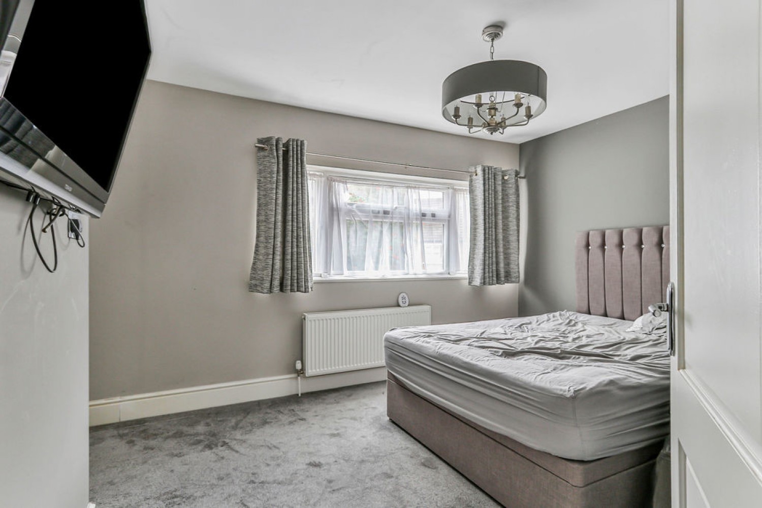 3 bedroom House in Skinner Street, Poole