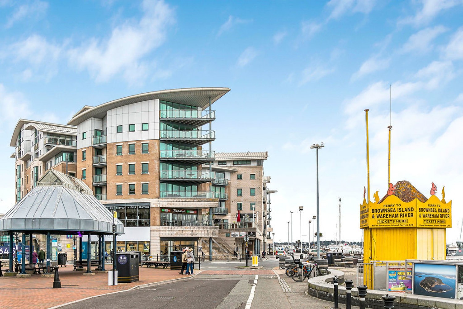 Dolphin Quays, The Quay