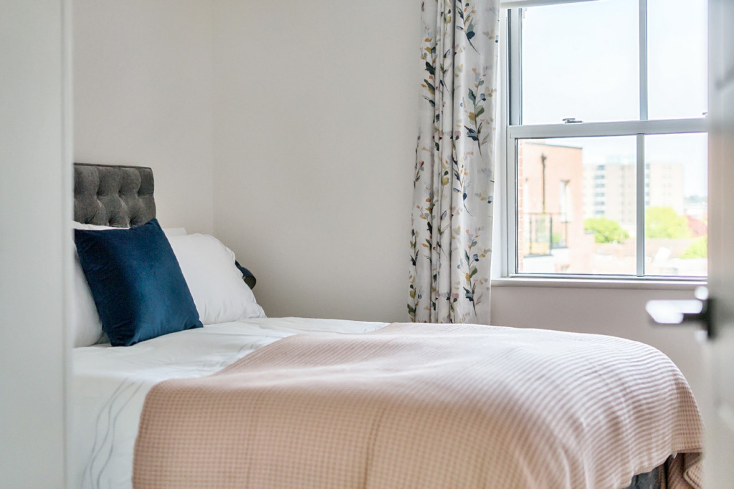 1 bedroom Flat in East Quay Road, Poole