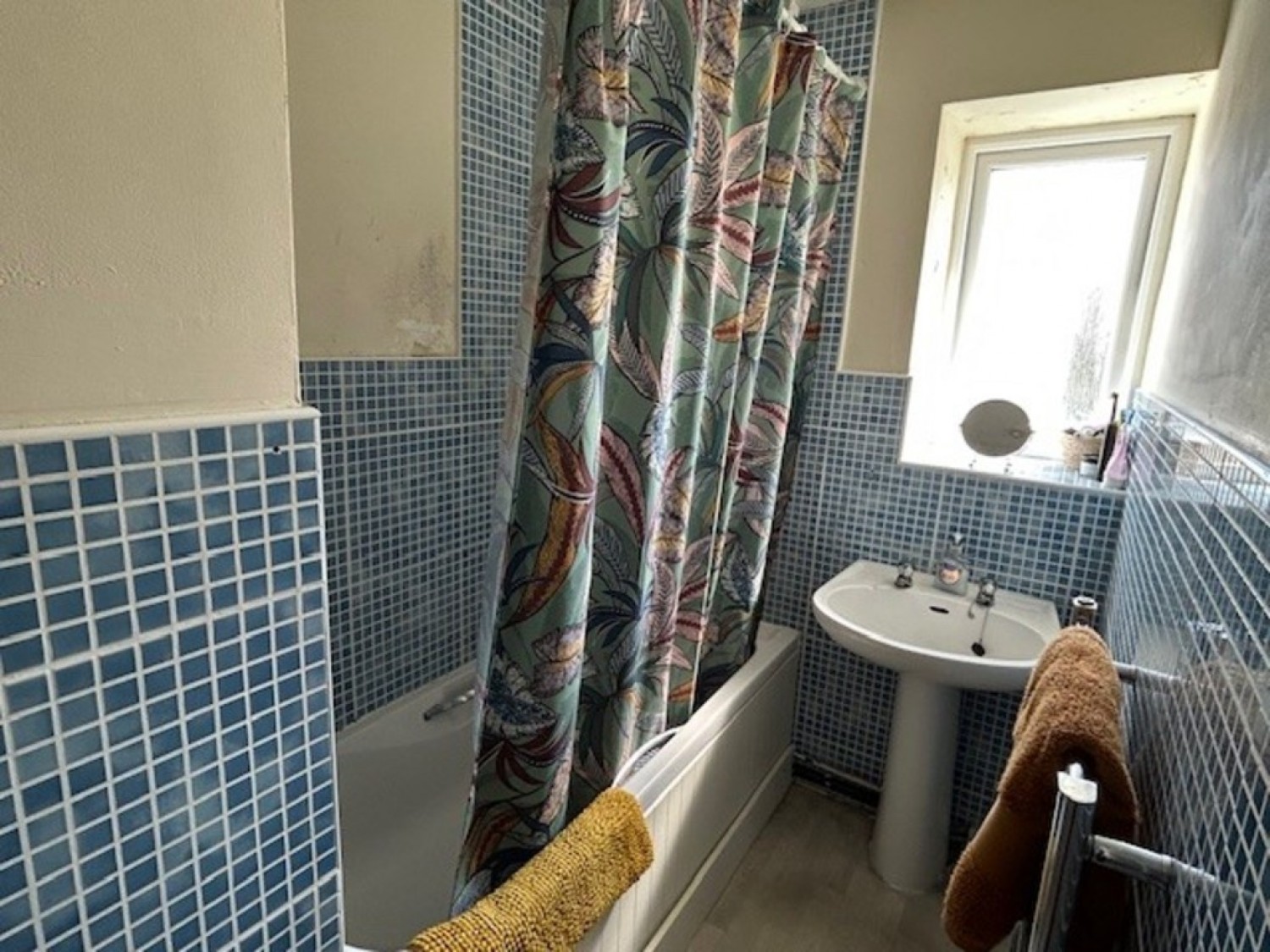 2 bedroom Flat for Letting Sandbanks Road, Lilliput, Poole