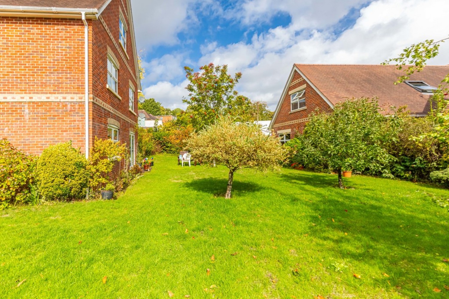 2 bedroom Flat for Sale St Peters Road, Parkstone