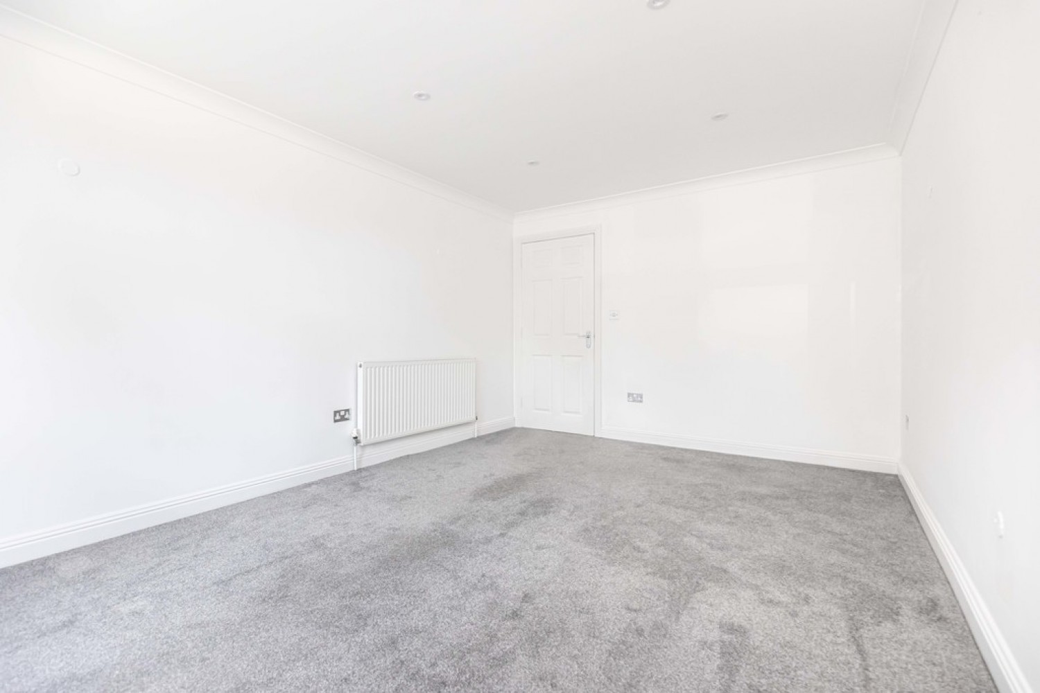 2 bedroom Flat for Sale St Peters Road, Parkstone