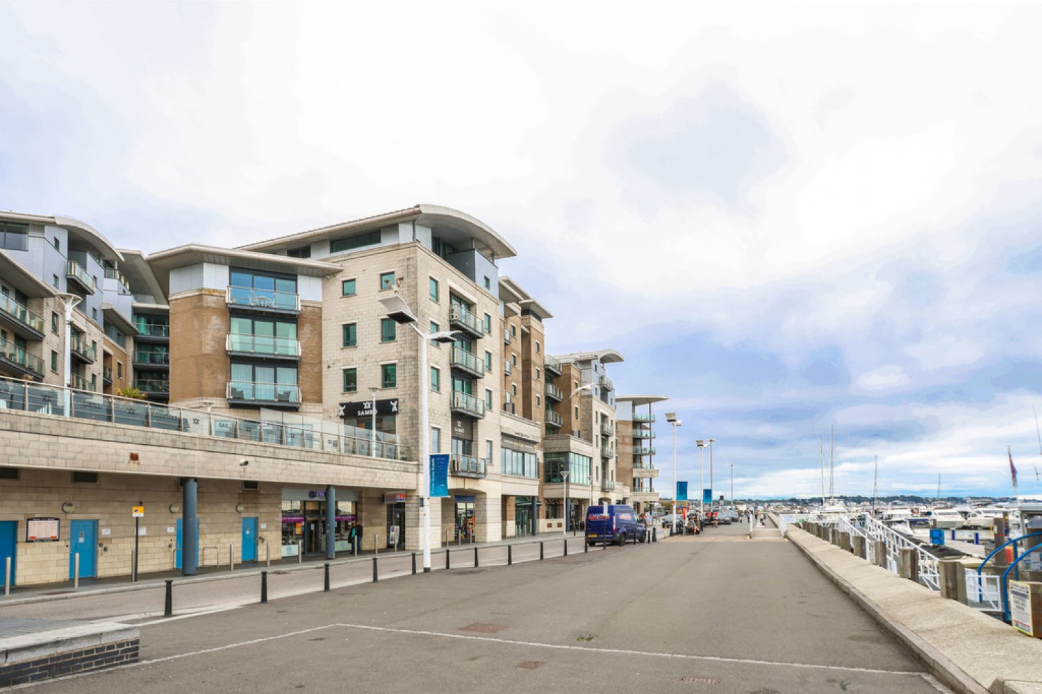 1 bedroom Flat for Sale Dolphin Quays, The Quay