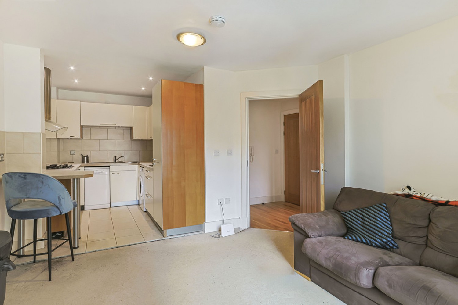 1 bedroom Flat for Sale Dolphin Quays, The Quay