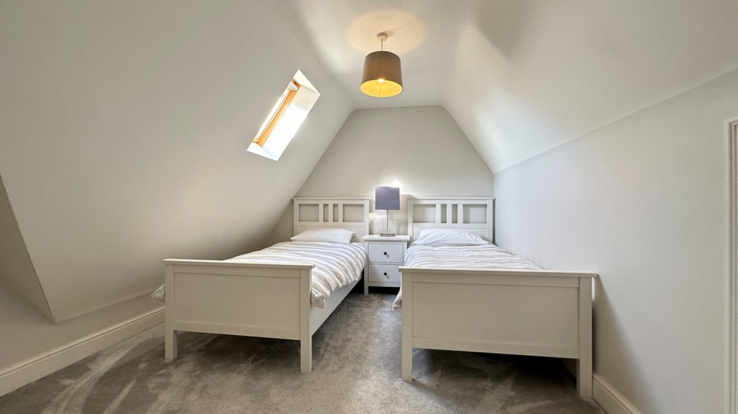 6 bedroom House in Brownsea View Avenue, Lilliput, Poole