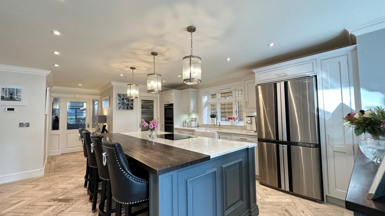 6 bedroom House in Brownsea View Avenue, Lilliput, Poole