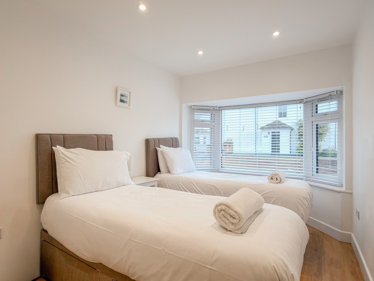 Lake Road, Hamworthy