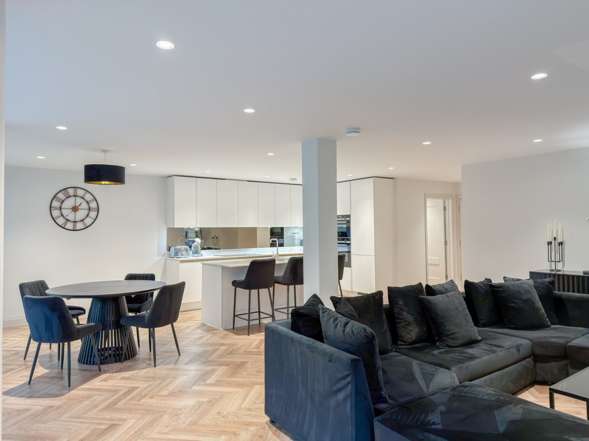 Bessborough Road, Canford Cliffs , Poole