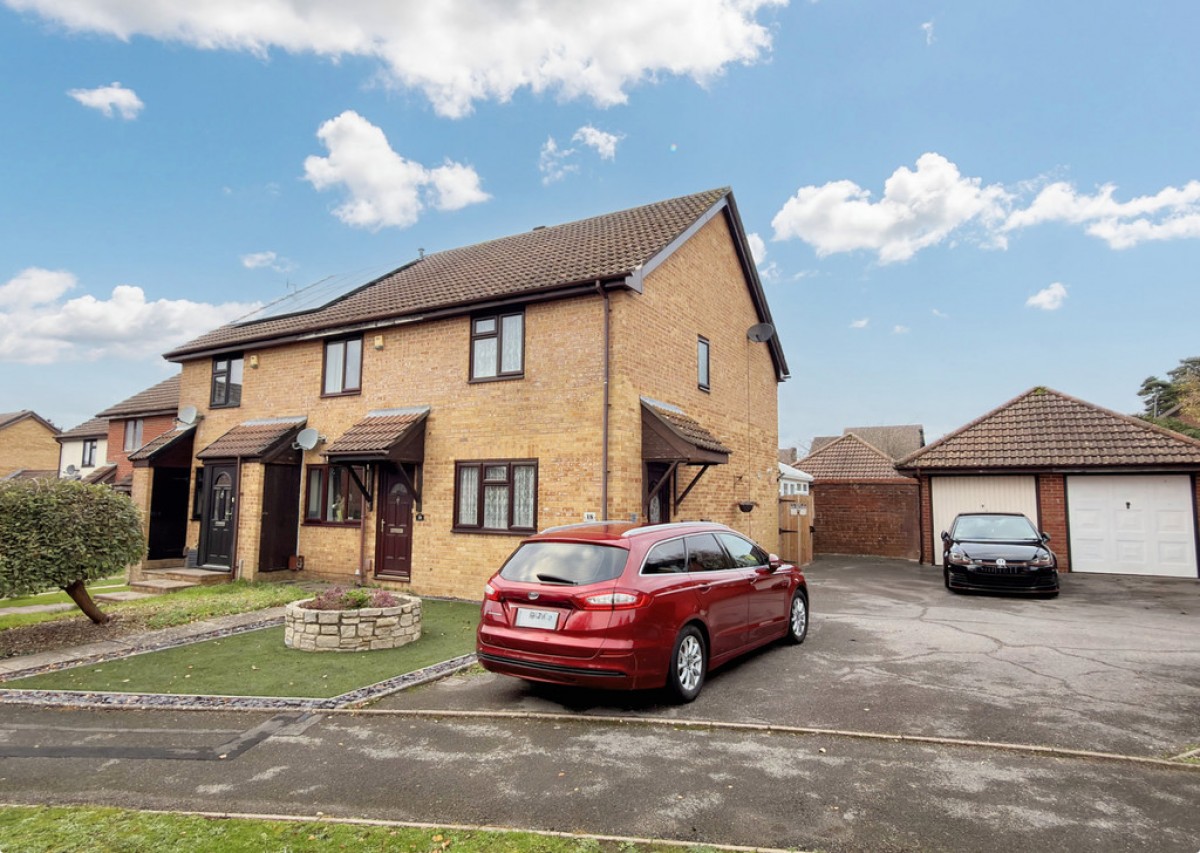 Harcombe Close, Poole