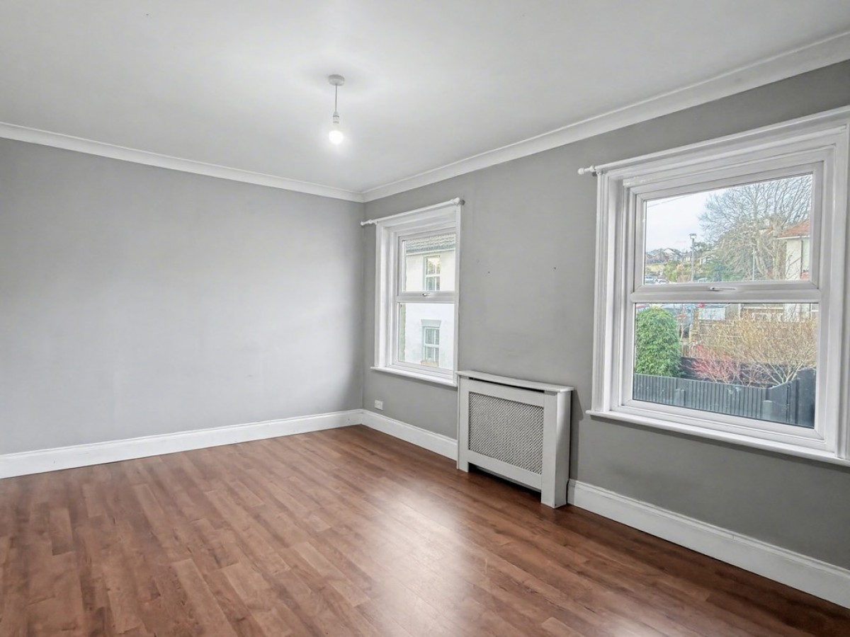 Lodge Close, Penn Hill