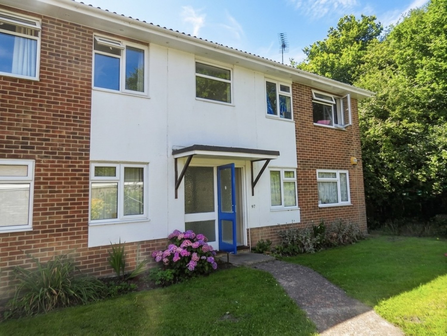 2 bedroom Flat for Letting Hamworthy, Dorset