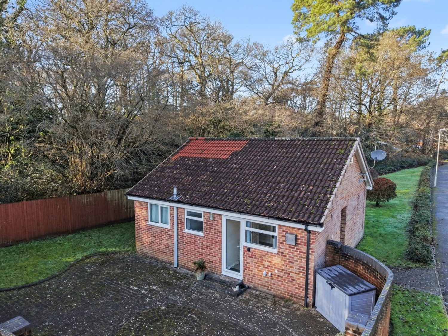 2 bedroom Bungalow for Sale Grebe Close, Creekmoor