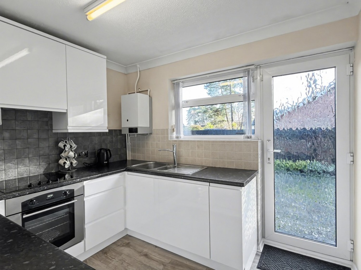 2 bedroom Bungalow for Sale Grebe Close, Creekmoor